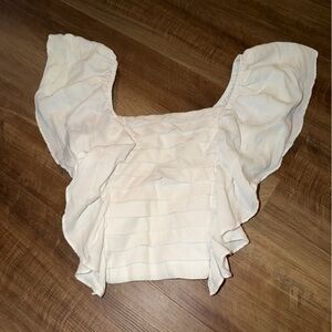 Vestique Ivory Puff Sleeve Top